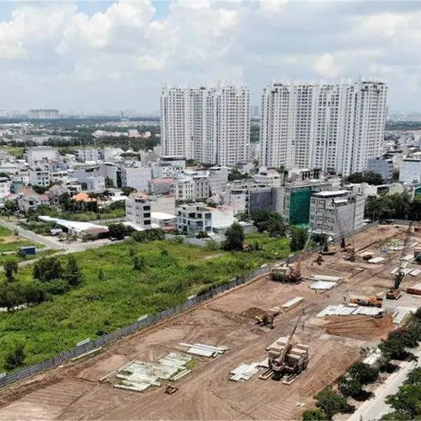 Sức hấp dẫn của đầu tư bất động sản phía Nam: "Cá mập" đổ bộ "săn" chung cư