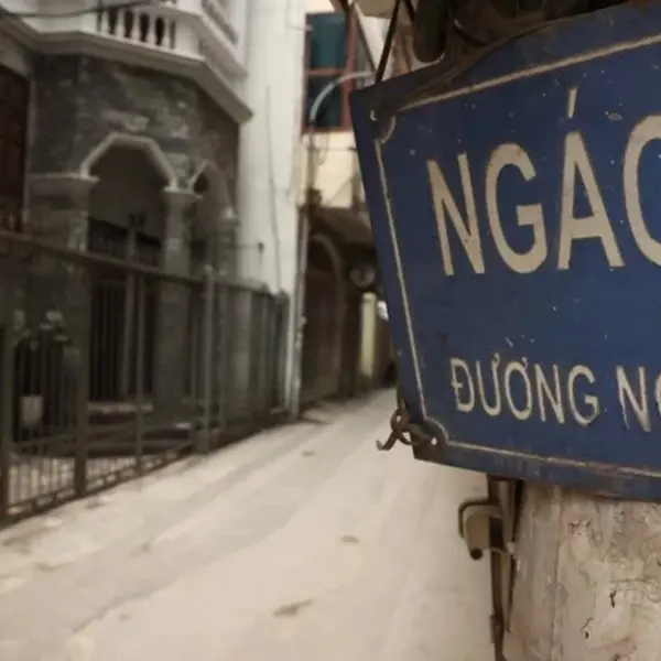 Nhà trong ngõ: Người mua ngao ngán vì giá cao, càng chờ càng xa tầm với