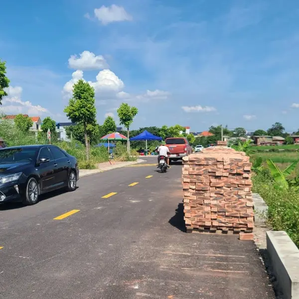 Thị trường đất thổ cư Hà Nội “hạ nhiệt”, nhà đầu tư chuyển hướng sang đất nền vùng ven