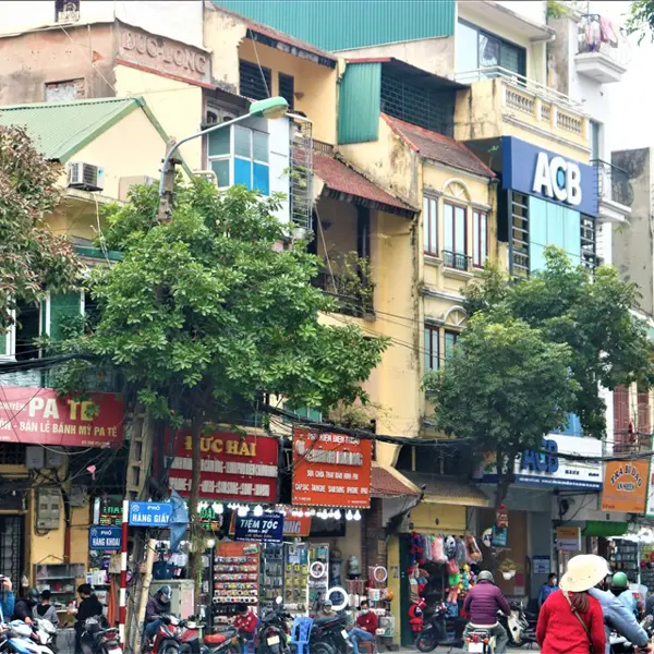 Nhà phố Hà Nội khu vực trung tâm tiếp tục tăng giá, thanh khoản nhích nhẹ