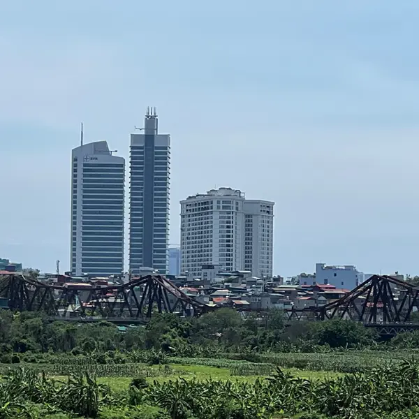 Bảng giá đất mới tại Hà Nội: Đất nền nội đô chạm mốc 700 triệu đồng/m2, đất ngoại thành biến động 