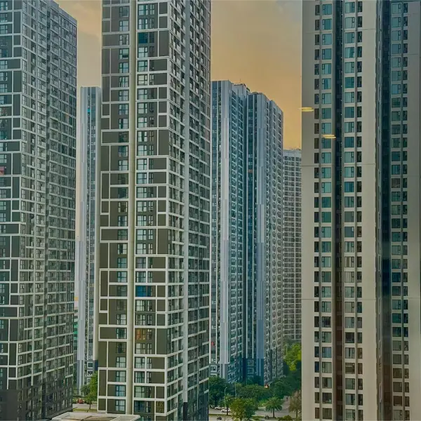 Giải mã cơn sốt: Lý do then chốt đẩy giá chung cư lên "đỉnh" mới.