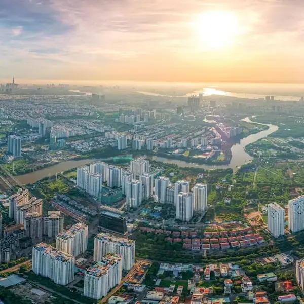 Bất động sản bước vào thời kỳ thanh lọc - Khách hàng nên đầu tư dài hạn hay “lướt sóng” chốt lời