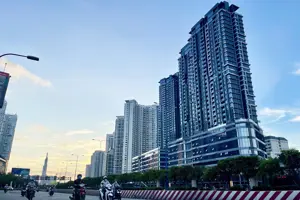 Thị trường bất động sản TP. HCM: Căn hộ vẫn giữ mặt bằng giá cao với nguồn cung hạn chế