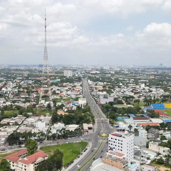Thị trường bất động sản: Khi nhà ở bình dân trở thành "hàng hiếm"