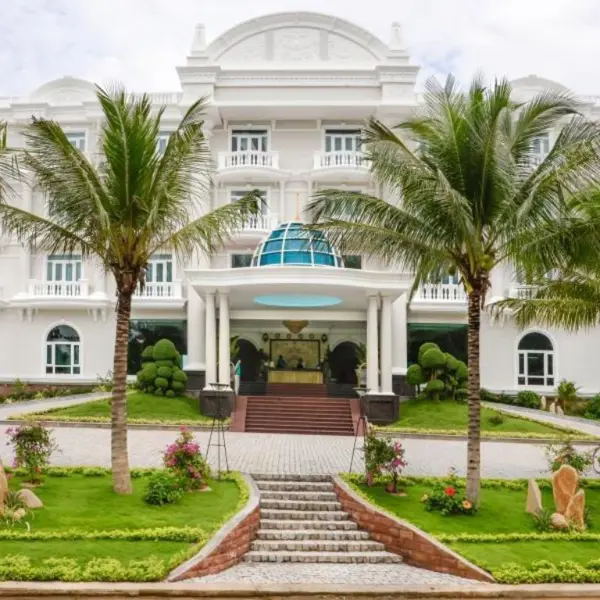 The Sailing Bay Beach Resort Phan Thiết