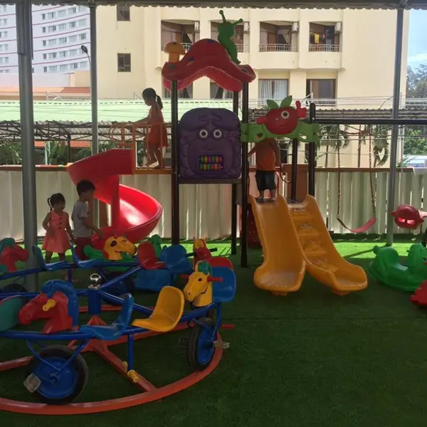 Khách Sạn Đồi Dương