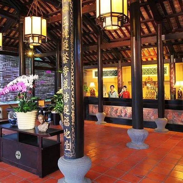 Poshanu Resort
