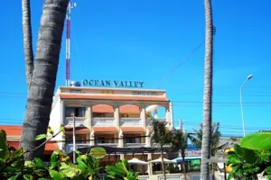 Khách Sạn Ocean Valley