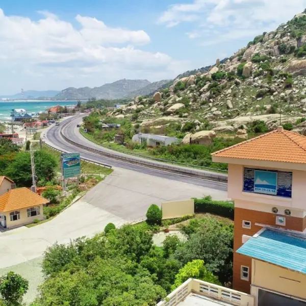 Hòn Cò Resort - Cà Ná