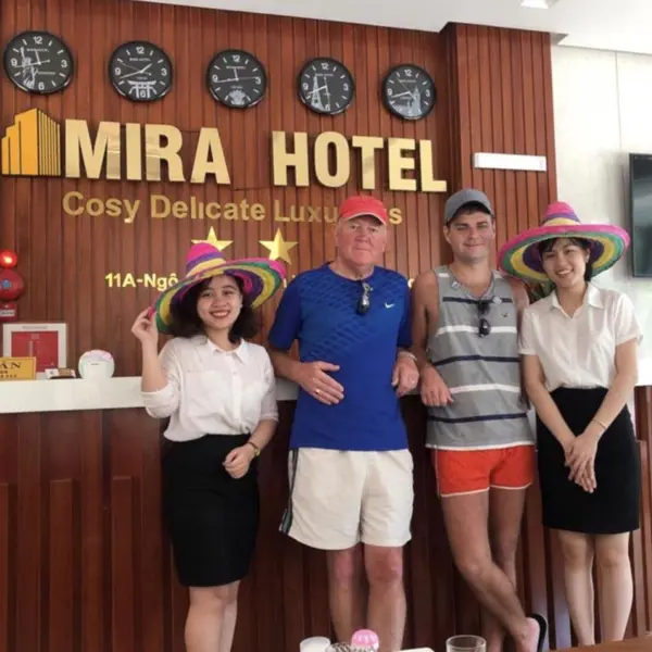 Khách sạn Mira Quy Nhơn