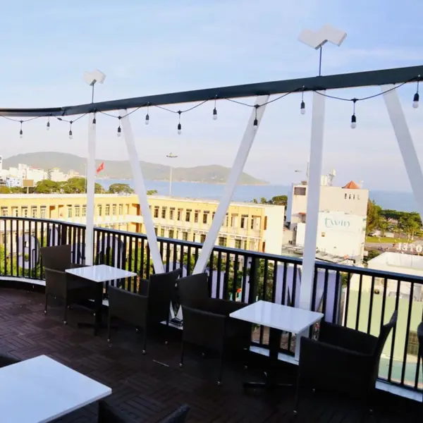 Khách sạn Mira Quy Nhơn