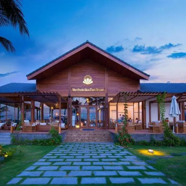 MerPerle Hòn Tằm Resort