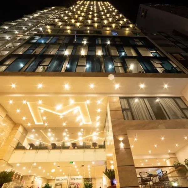 Khách Sạn Majestic Premium Nha Trang