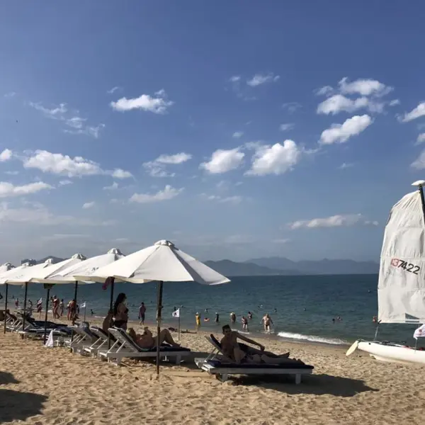 Khách Sạn Majestic Premium Nha Trang