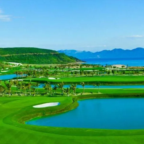 Vinpearl Luxury Nha Trang