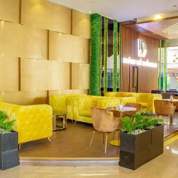 Khách sạn Diamond Bay Nha Trang