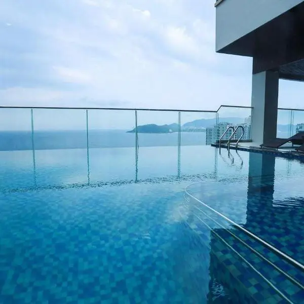 Khách sạn Miracle Luxury Nha Trang