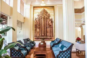 Khách sạn Trần Viễn Đông