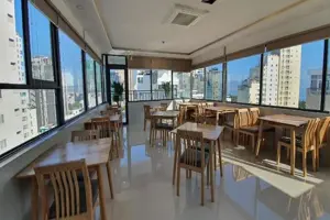 Khách sạn và Căn hộ XO