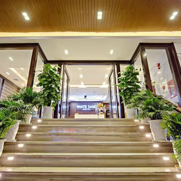 White Sand Hotel