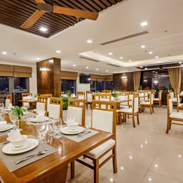 White Sand Hotel