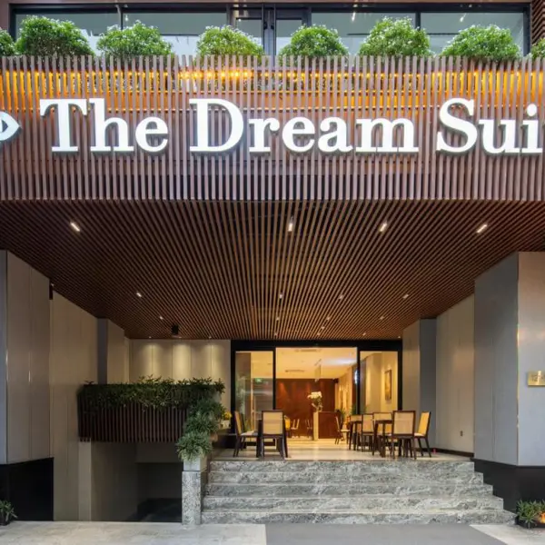 The Dream Suite Hotel & Apartment