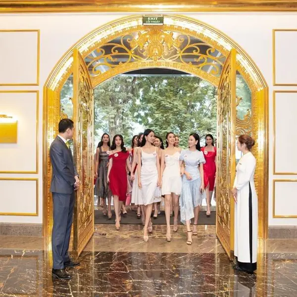 Khách sạn Dolce Hanoi Golden Lake
