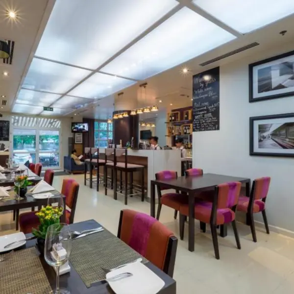 Khách Sạn Mercure Hanoi La Gare