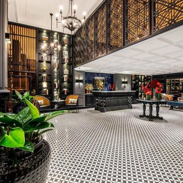 Khách sạn La Siesta Premium Hàng Bè Hà Nội