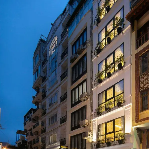 Khách sạn Royal Holiday Hanoi