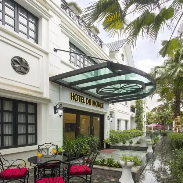 Hotel Du Monde