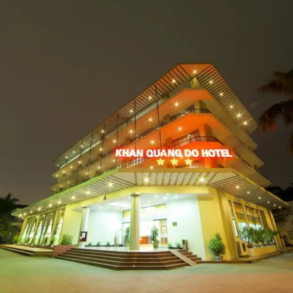 Khách sạn Khăn Quàng Đỏ