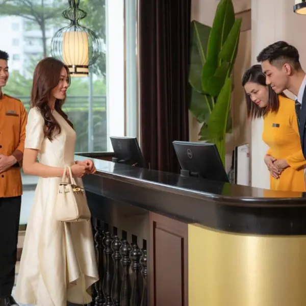 Khách Sạn FTE Hà Nội
