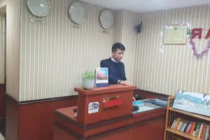 Khách sạn Sunflower Hotel & Travel