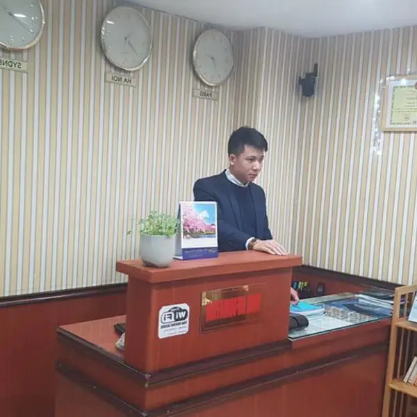 Khách sạn Sunflower Hotel & Travel