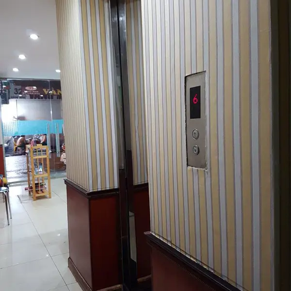 Khách sạn Sunflower Hotel & Travel