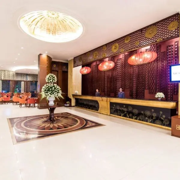 Khách sạn Mường Thanh Holiday Huế