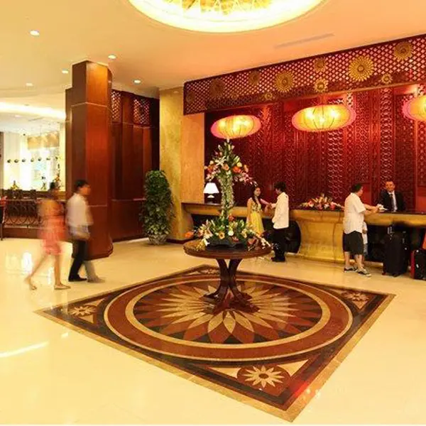 Khách sạn Mường Thanh Holiday Huế