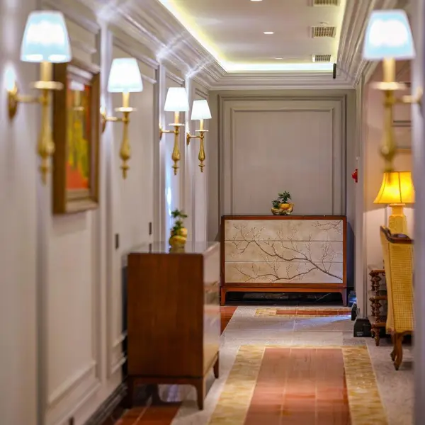 Khách Sạn Silk Path Grand Huế