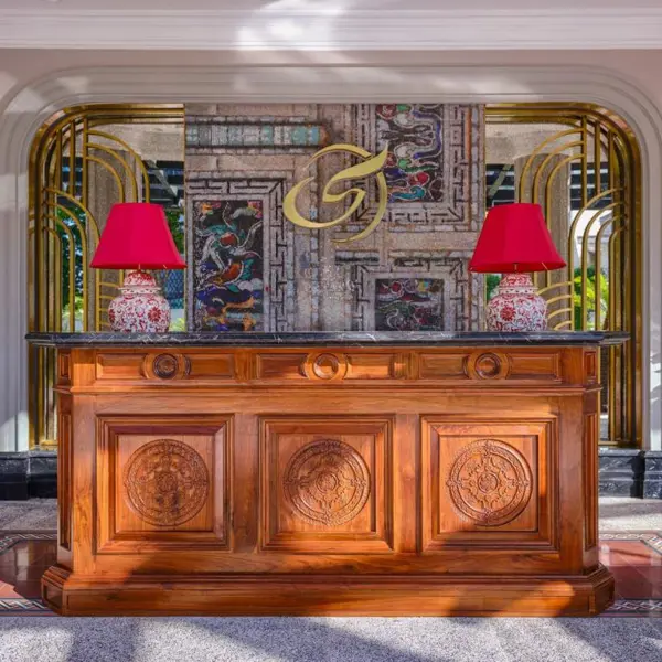 Khách Sạn Silk Path Grand Huế