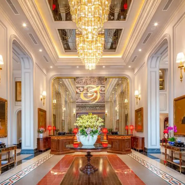 Khách Sạn Silk Path Grand Huế