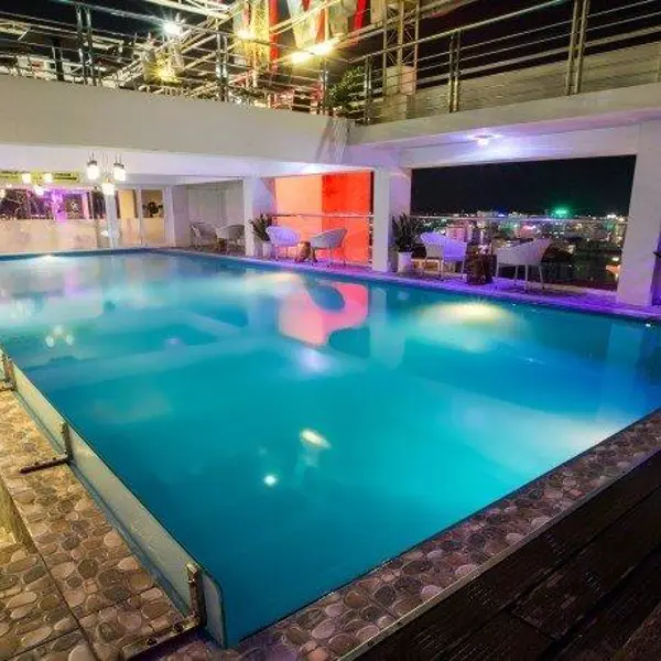 Khách Sạn Midtown Huế