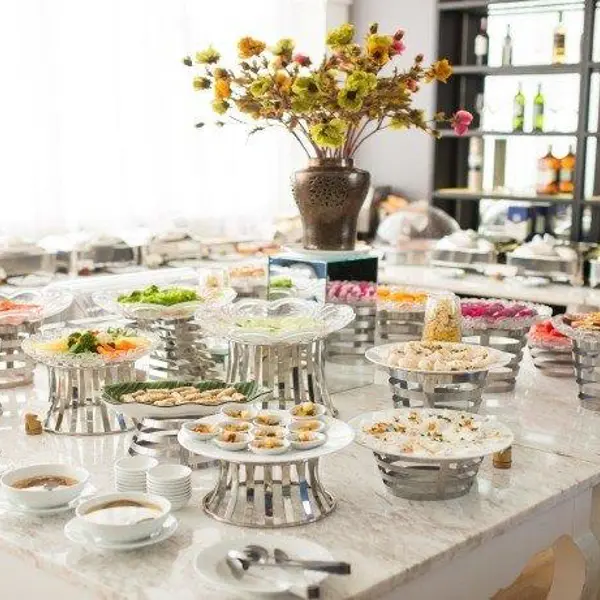 Khách Sạn Midtown Huế