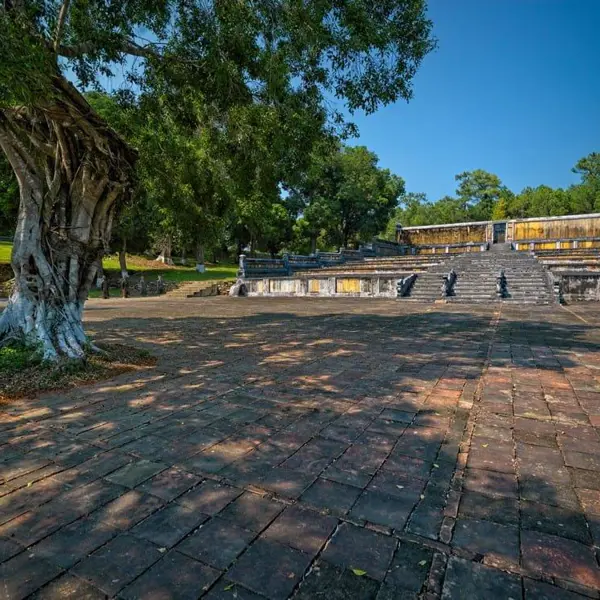 Azerai La Residence Huế