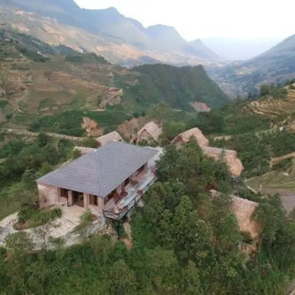Chapa Ecolodge
