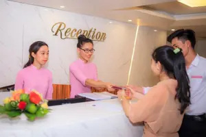 Khách sạn Cherry Huế