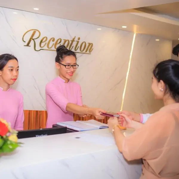 Khách sạn Cherry Huế