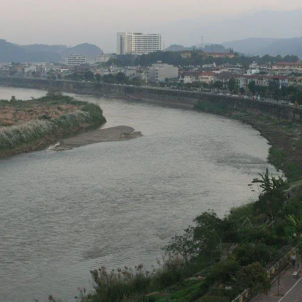 Khách sạn Sen Trắng Lào Cai