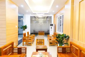 Khách Sạn Huế Royal